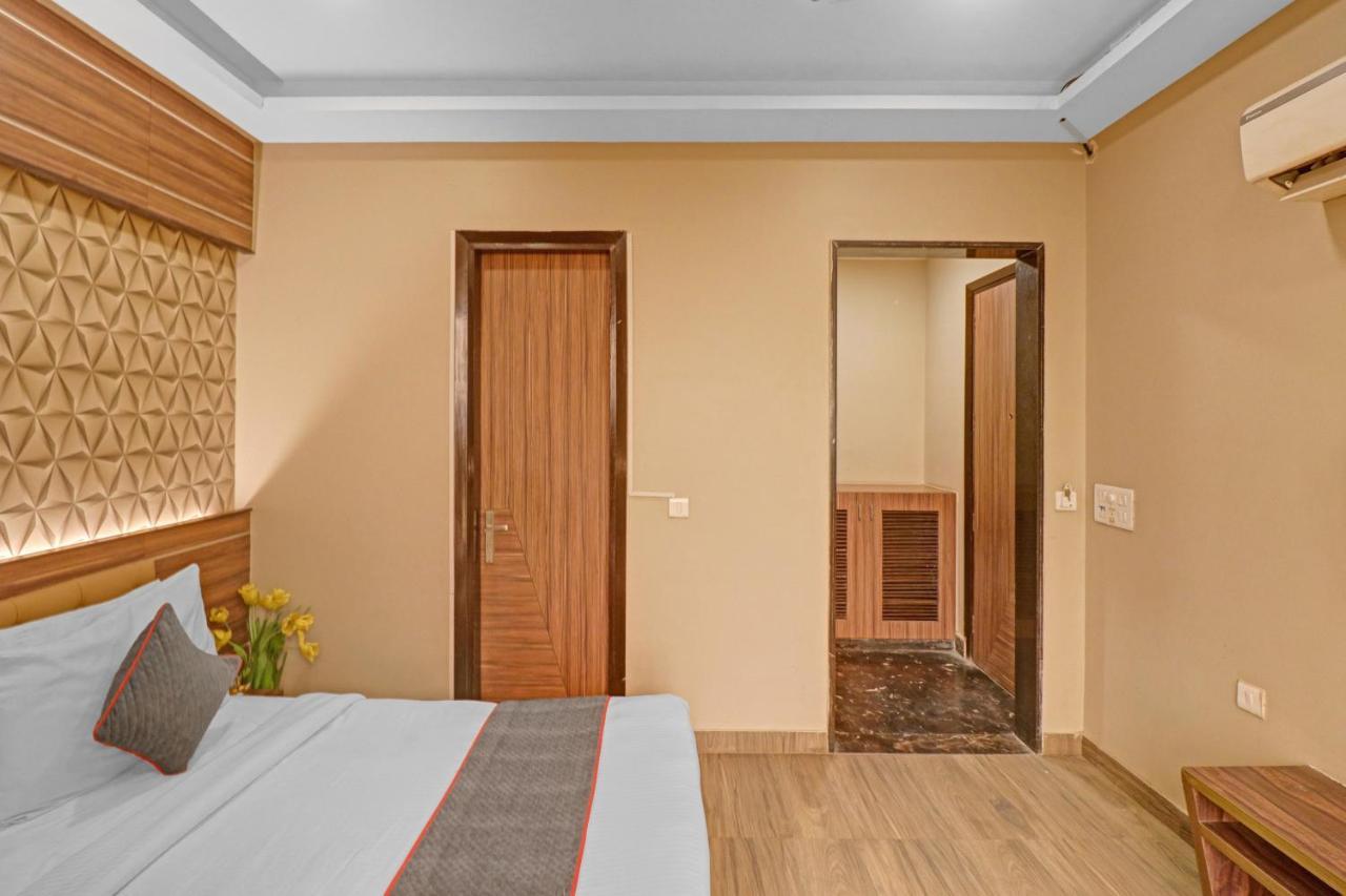Townhouse 450 Dwarka Hotel Deli Exterior foto